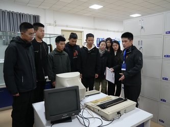 档案馆举办赴“档”之约