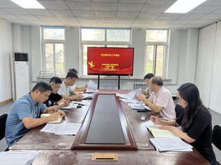 列表适合快速定位